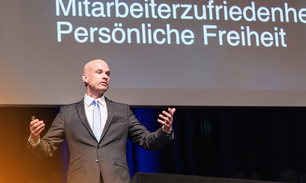 683 Seminare seit 2002